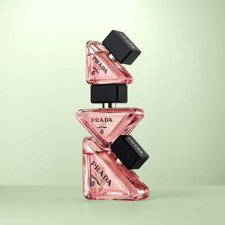 PRADA Paradoxe Eau de Parfum, second angle du flacon.