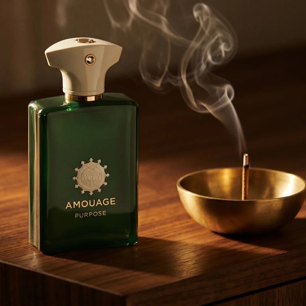 Flacon Amouage Purpose 50 Eau de Parfum, première vue sur fond neutre.